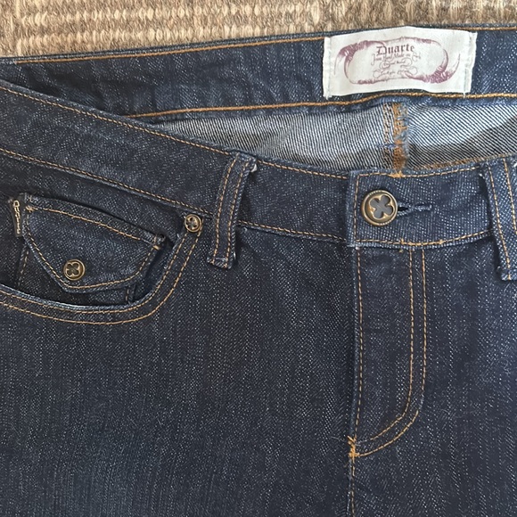 Woman’s Duarte bootcut jeans, Sz 30, 34.5” inseam - Picture 3 of 4